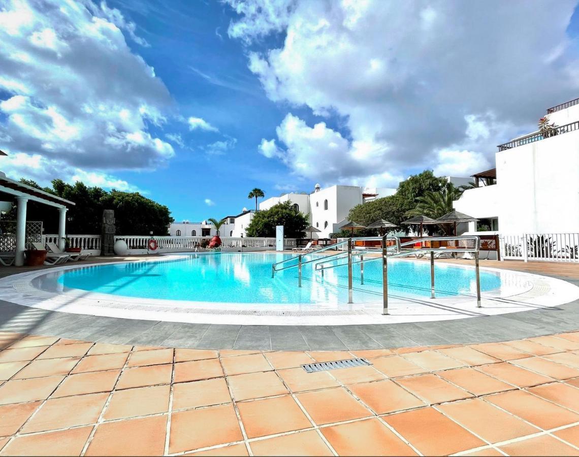 Enigma Apartment Costa Teguise Bagian luar foto