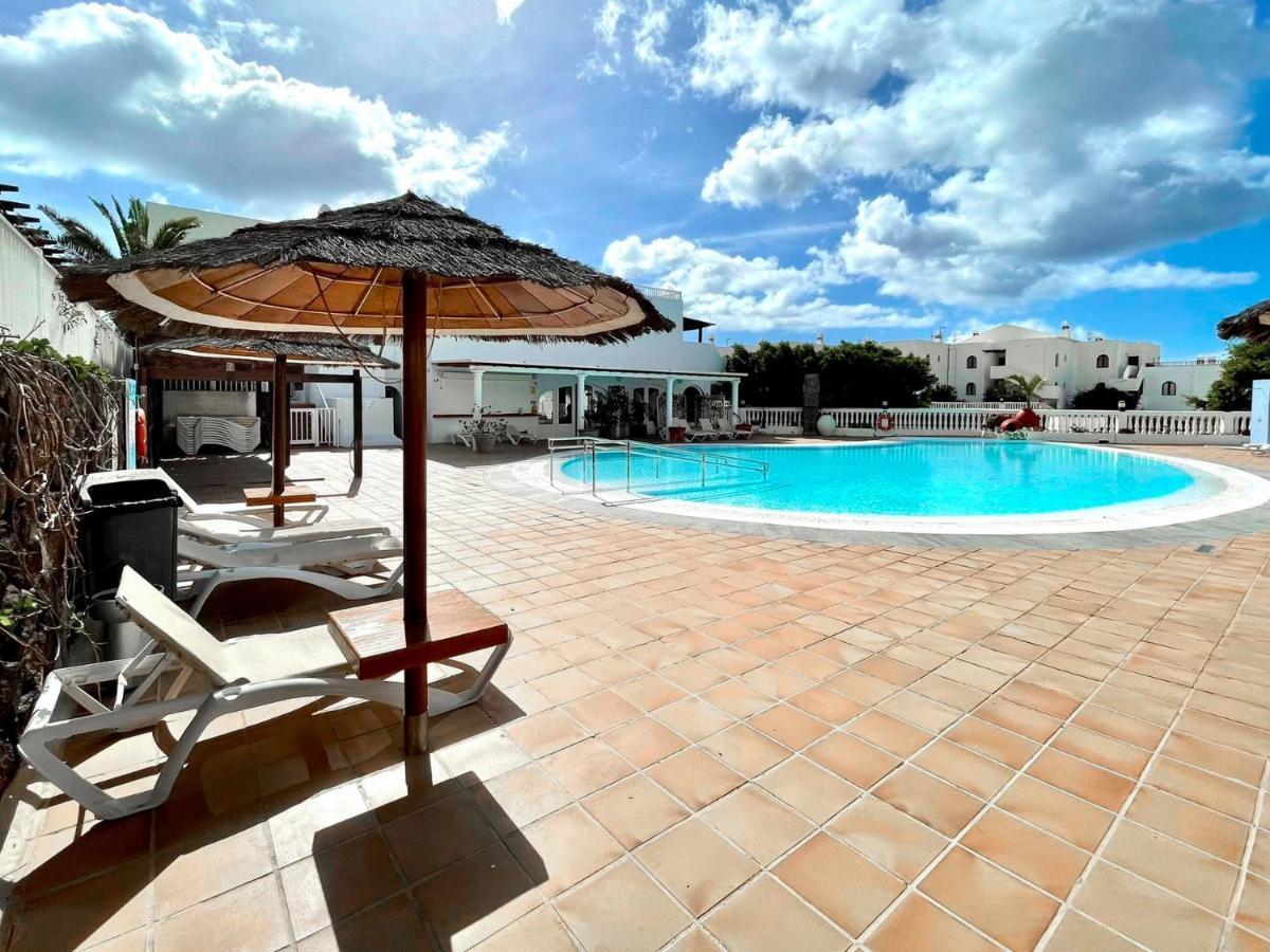 Enigma Apartment Costa Teguise Bagian luar foto