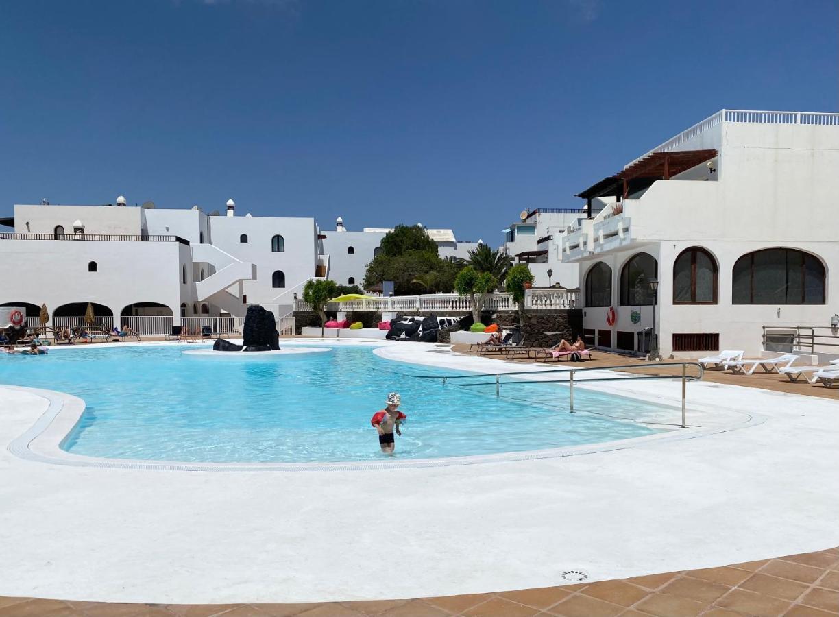Enigma Apartment Costa Teguise Bagian luar foto