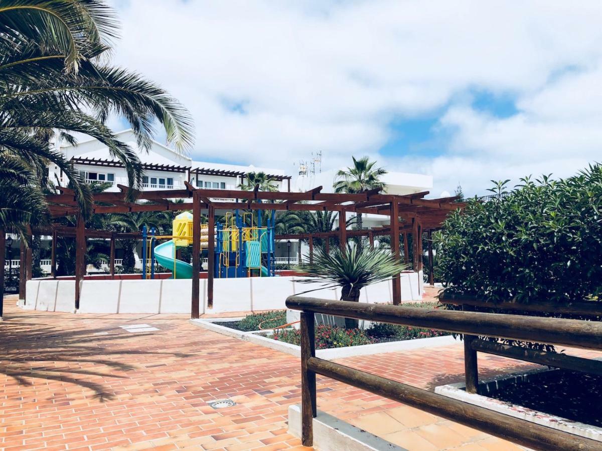 Enigma Apartment Costa Teguise Bagian luar foto